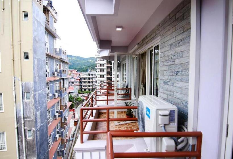 اتاق لوکس, My Hotel Pvt Ltd