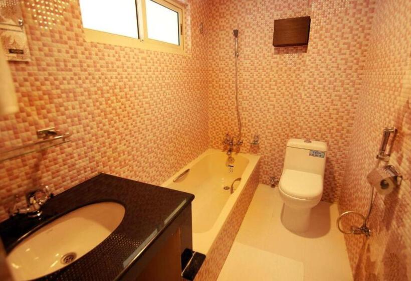 اتاق لوکس, My Hotel Pvt Ltd