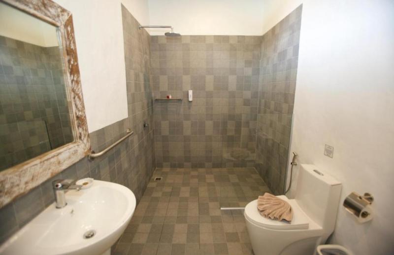 スーペリアールーム, Royal Airport