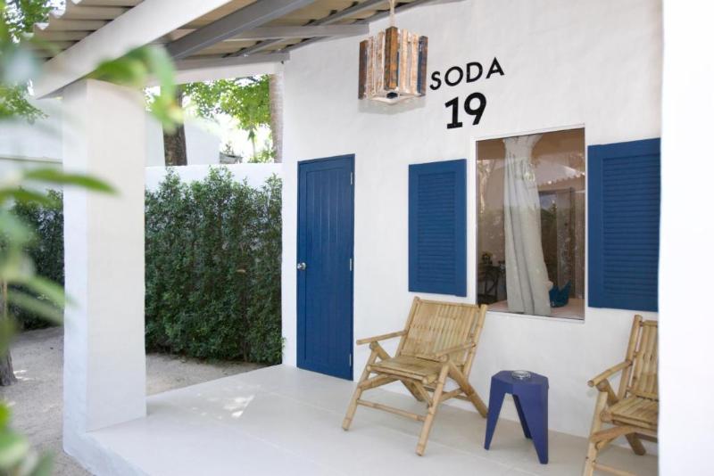 スーペリアールーム, Royal Airport