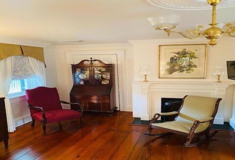 חדר סטנדרט עם מיטת קינג, Linden   A Historic Bed And Breakfast