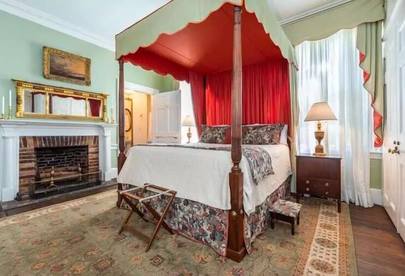 スタンダードルーム, Linden   A Historic Bed And Breakfast