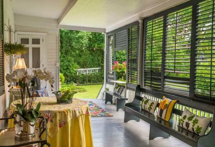 キングサイズベッドのデラックスルーム, Linden   A Historic Bed And Breakfast
