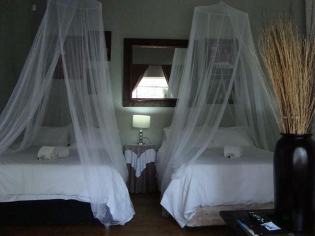 Номер Deluxe, 44 On Ennis Guest Lodge And Restaurant   No Load Sheddding