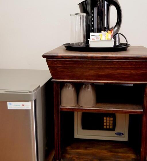 Номер Basic, Barnstormers Rest