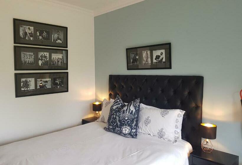 Номер Стандарт, B&b On Buckingham