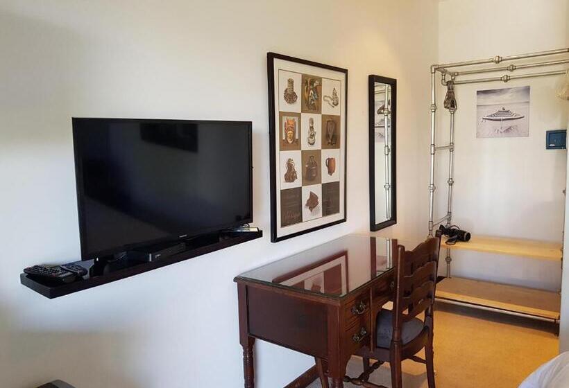 Номер Стандарт, B&b On Buckingham