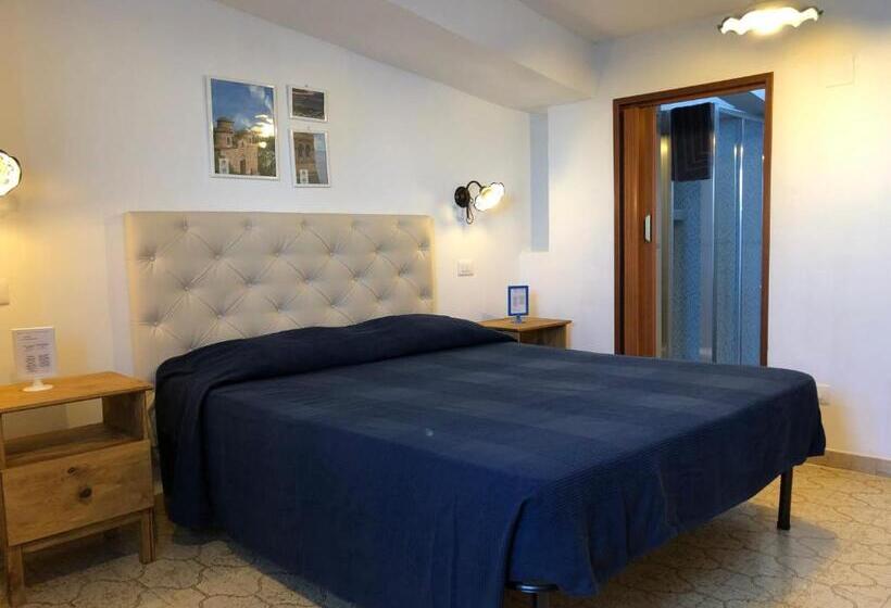オーシャンビュースタンダードルーム, B&b Villa Sul Mare