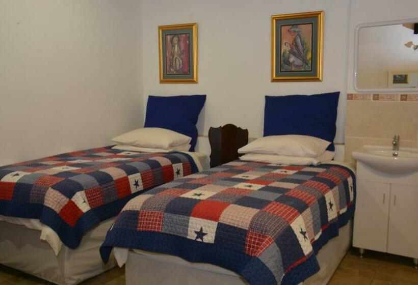 ファミリールーム, Blue Crane Guest House Bloemfontein