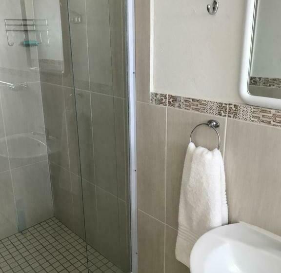 デラックスルーム, Blue Crane Guest House Bloemfontein