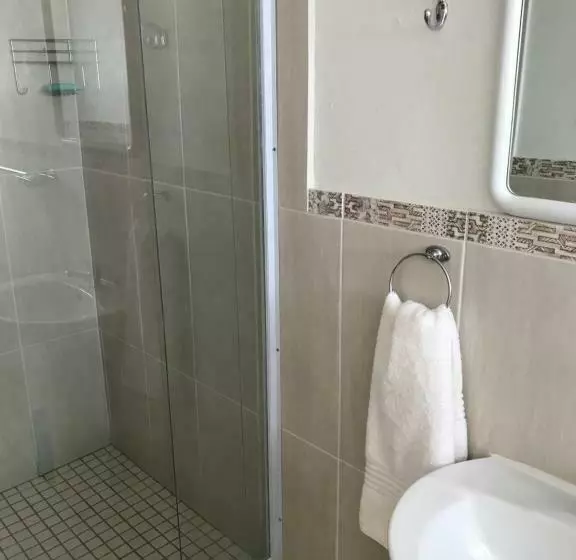 اتاق لوکس, Blue Crane Guest House Bloemfontein