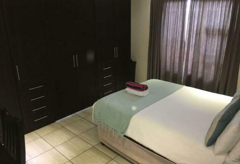 منزل 3 غرف نوم, Gecko Inn