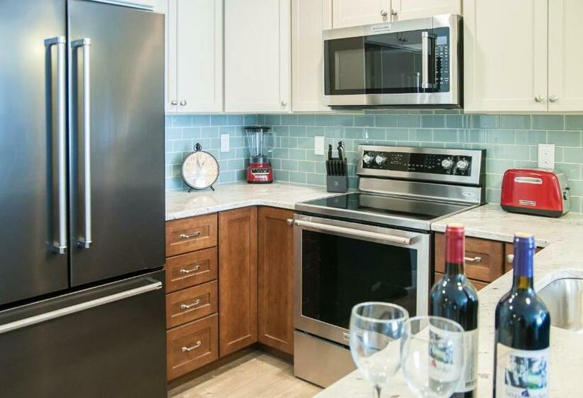 스탠다드 스튜디오, Riverwalk Resort At Loon Mountain