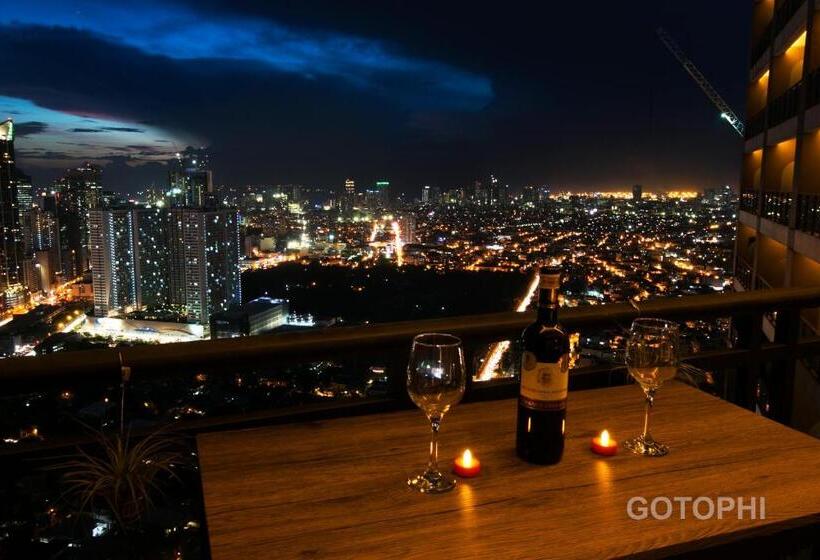 סטודיו סטנדרטי נוף לים, Siglo Suites @ The Gramercy Residences