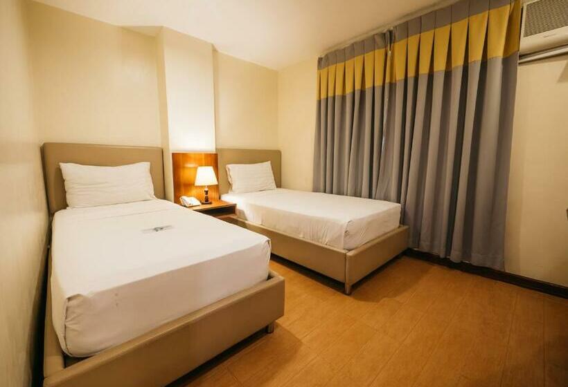 Номер Superior, The Well