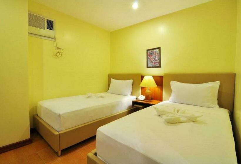 Номер Superior, The Well