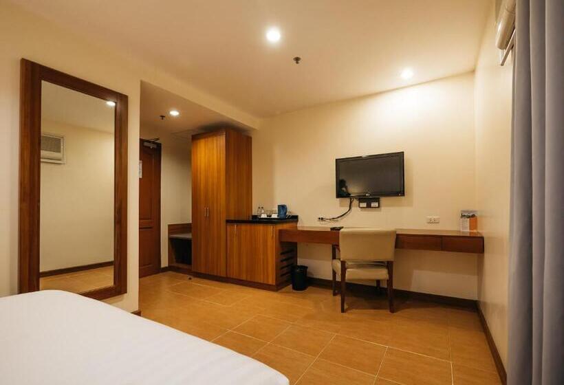 Номер Superior, The Well