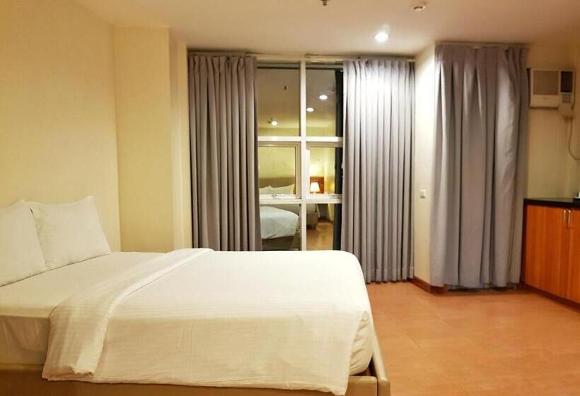 Семейный Номер, The Well