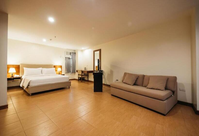 Семейный Номер, The Well