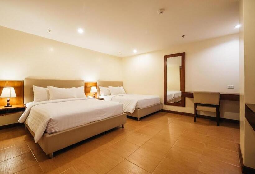 Номер Стандарт, The Well