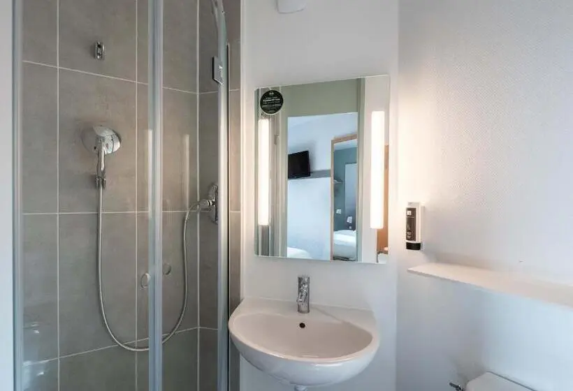 身障者適用スタンダードルーム, B&b Hotel Lille Lezennes Grand Stade