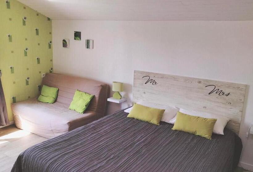 スタンダードルーム, La Libaudiere