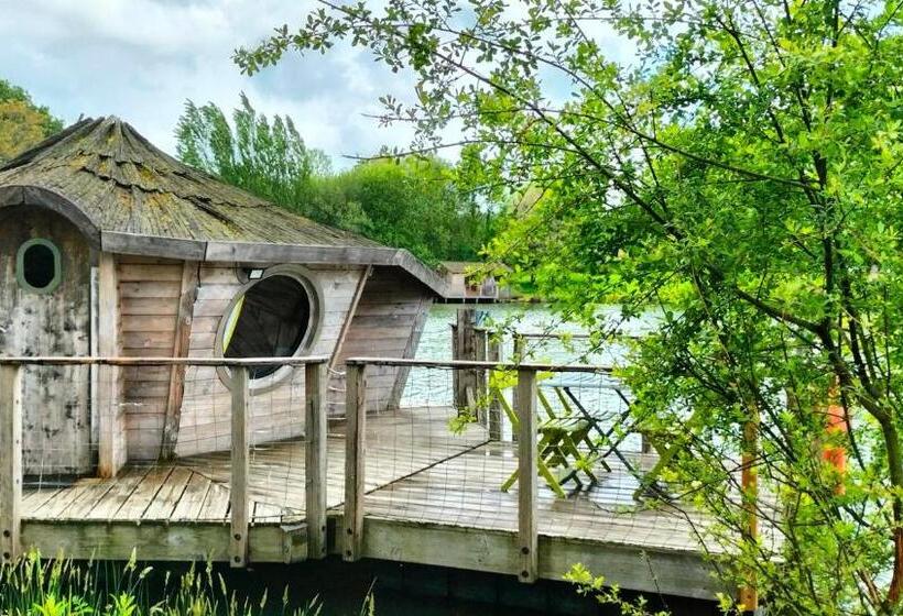 Хижина, La Libaudiere