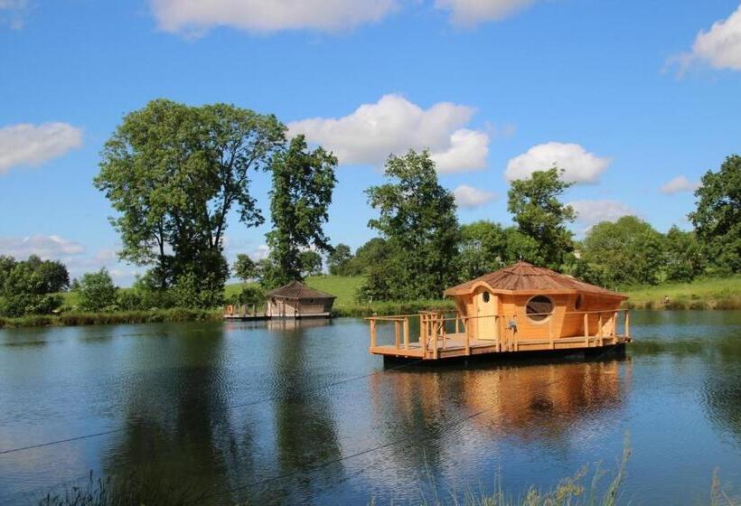 Хижина, La Libaudiere