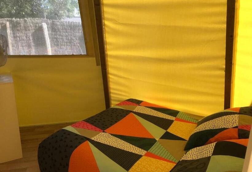 Standard Tent, La Libaudiere