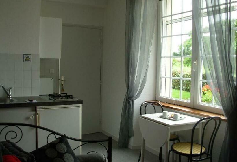 Номер Стандарт, La Libaudiere