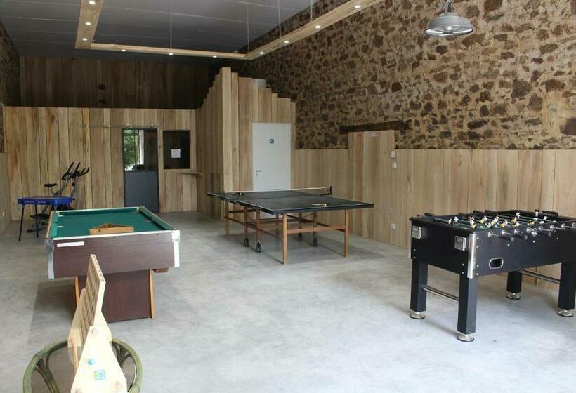 Номер Стандарт, La Libaudiere