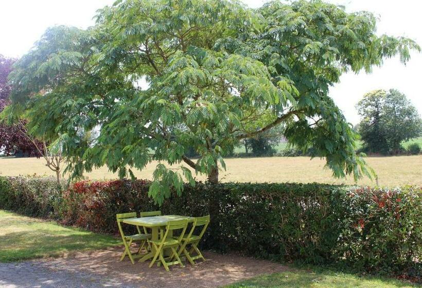 标准间, La Libaudiere