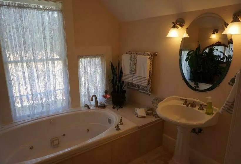 デラックスルーム, R&r Guesthouse