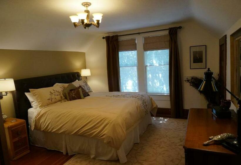 带大床的复式套间, R&r Guesthouse