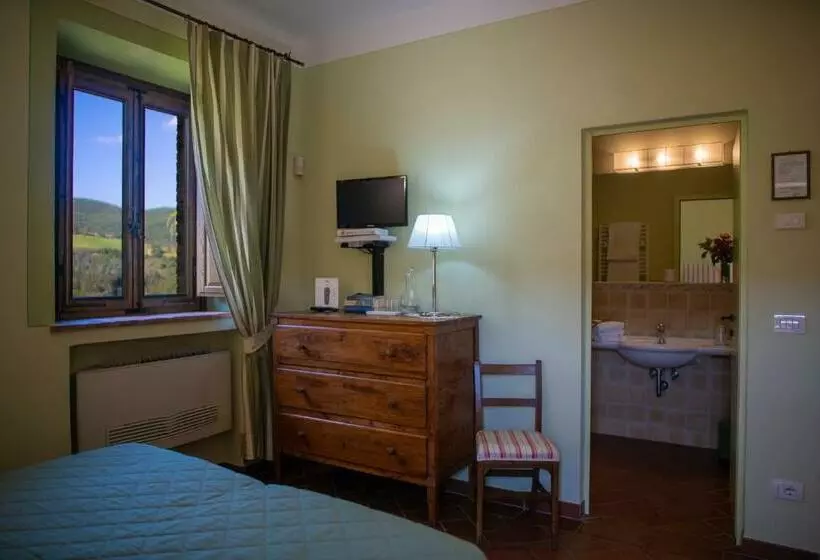バルコニー付きデラックスルーム, Cavarchino B&b