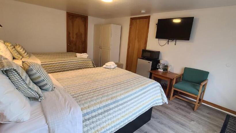 Номер Deluxe, Driftin Sands Motel