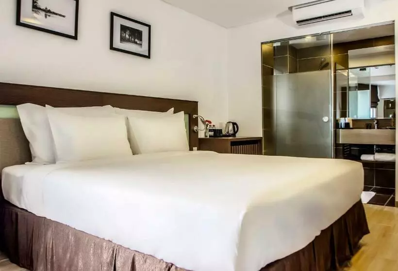 اتاق سوپریور با چشم‌انداز شهر, Aroma Nha Trang Boutique