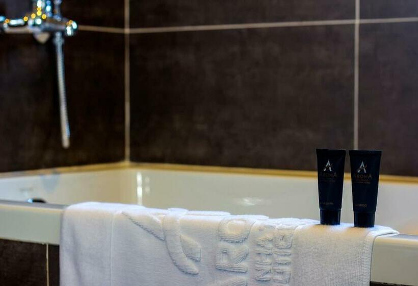 اتاق اجرایی, Aroma Nha Trang Boutique