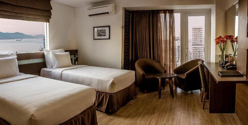 اتاق اجرایی سه نفره, Aroma Nha Trang Boutique