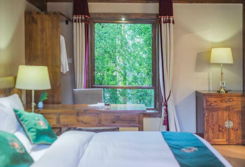 デラックスルーム, Arrokhampa By Zinc Journey Shangrila