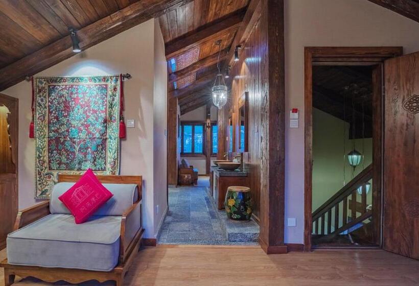 デラックススイート, Arrokhampa By Zinc Journey Shangrila