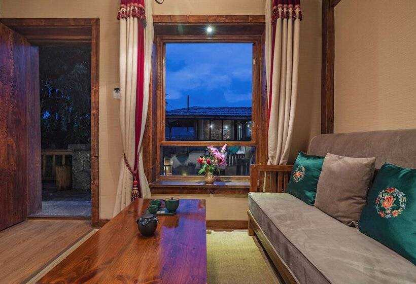 デラックスルーム, Arrokhampa By Zinc Journey Shangrila