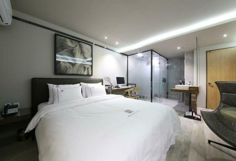 Habitació Deluxe, Avenue