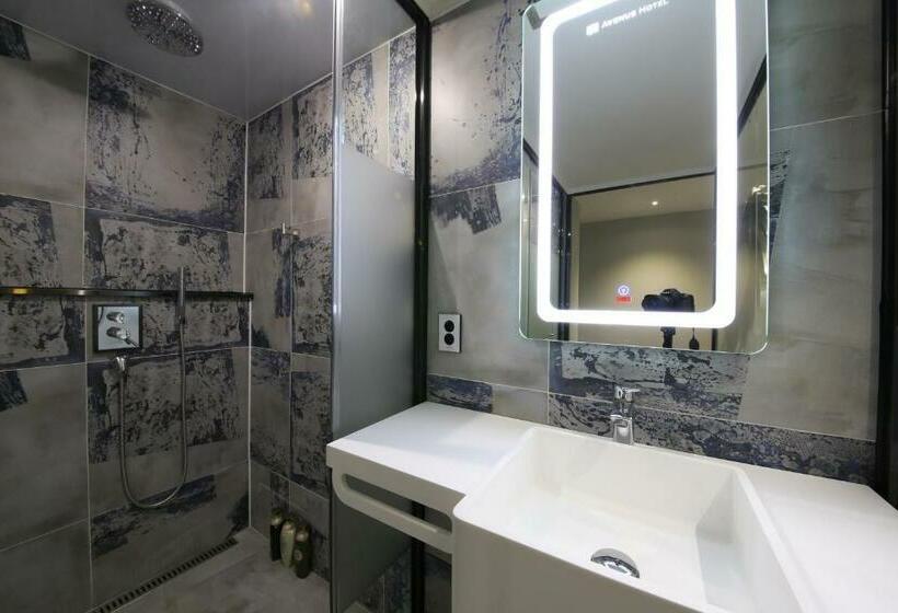 Habitació Deluxe, Avenue