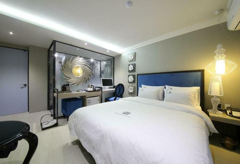 Habitació Deluxe, Avenue