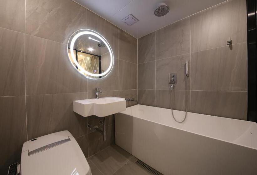 Habitació Deluxe, Avenue