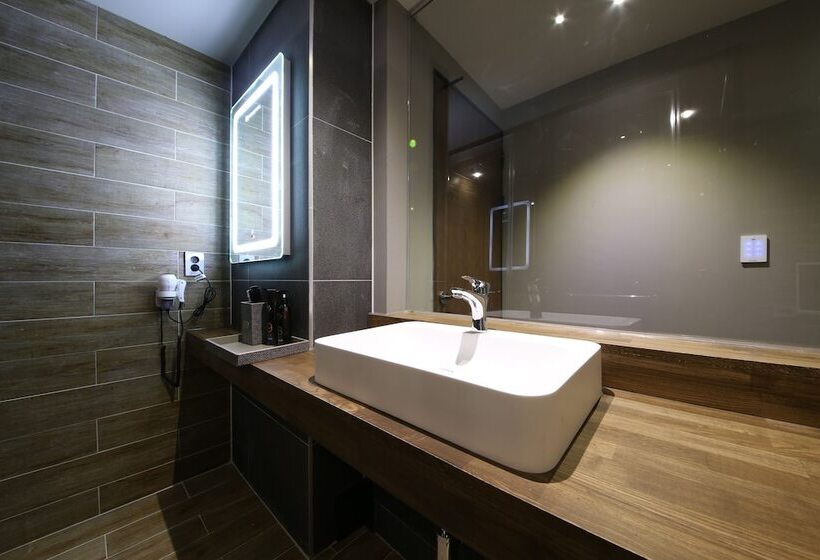 Habitació Deluxe, Avenue