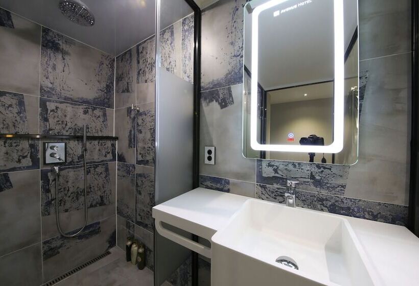 Habitació Deluxe, Avenue