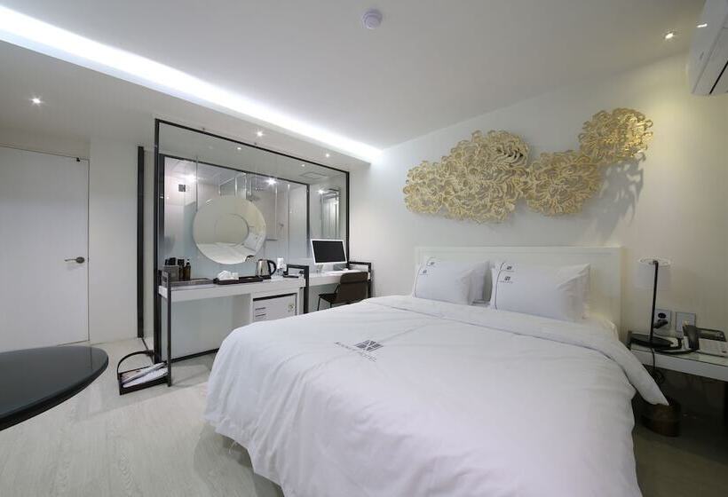 Habitació Deluxe, Avenue