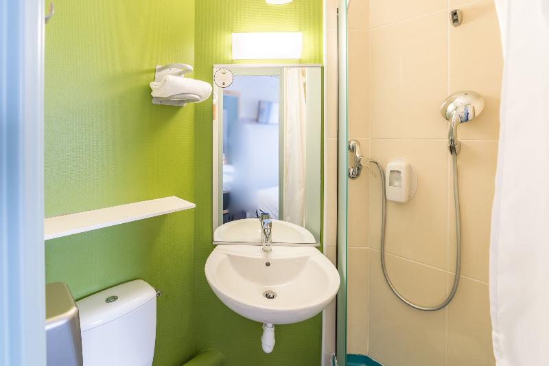 اتاق استاندارد چهار تخته, B&b Hotel Lille Lezennes Stade Pierre Mauroy